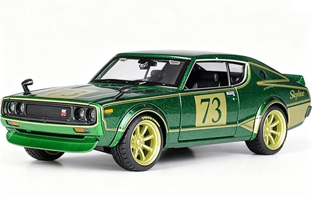 Diecast 1973 Nissan Skyline 2000 GT-R Model 1:24 Green by Maisto